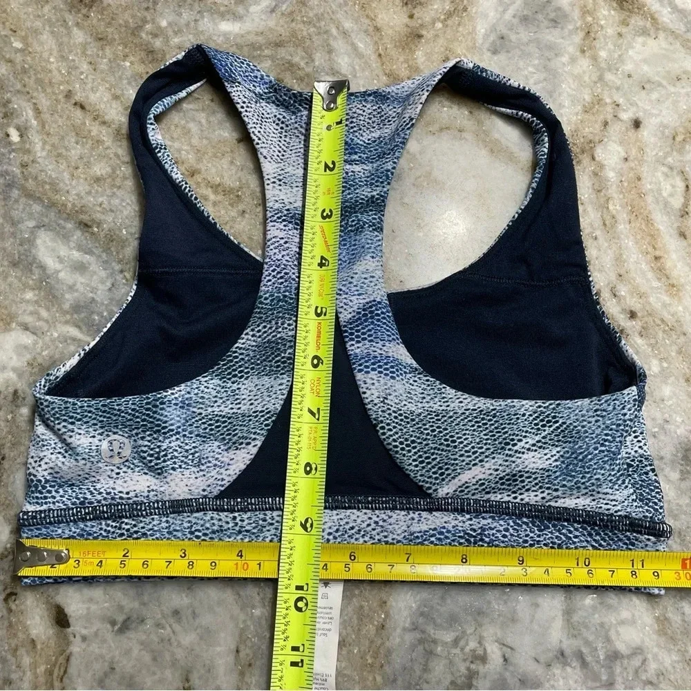 Lululemon Invigorate Bra Mesh Scape Multi /True Navy size 2